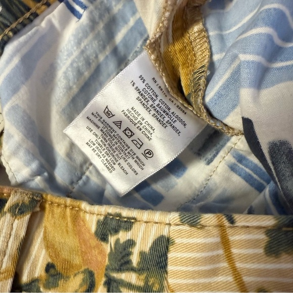 Anthropologie Chino Relaxed Pants – Tropical Floral Print – Size 29 - Picture 4 of 7